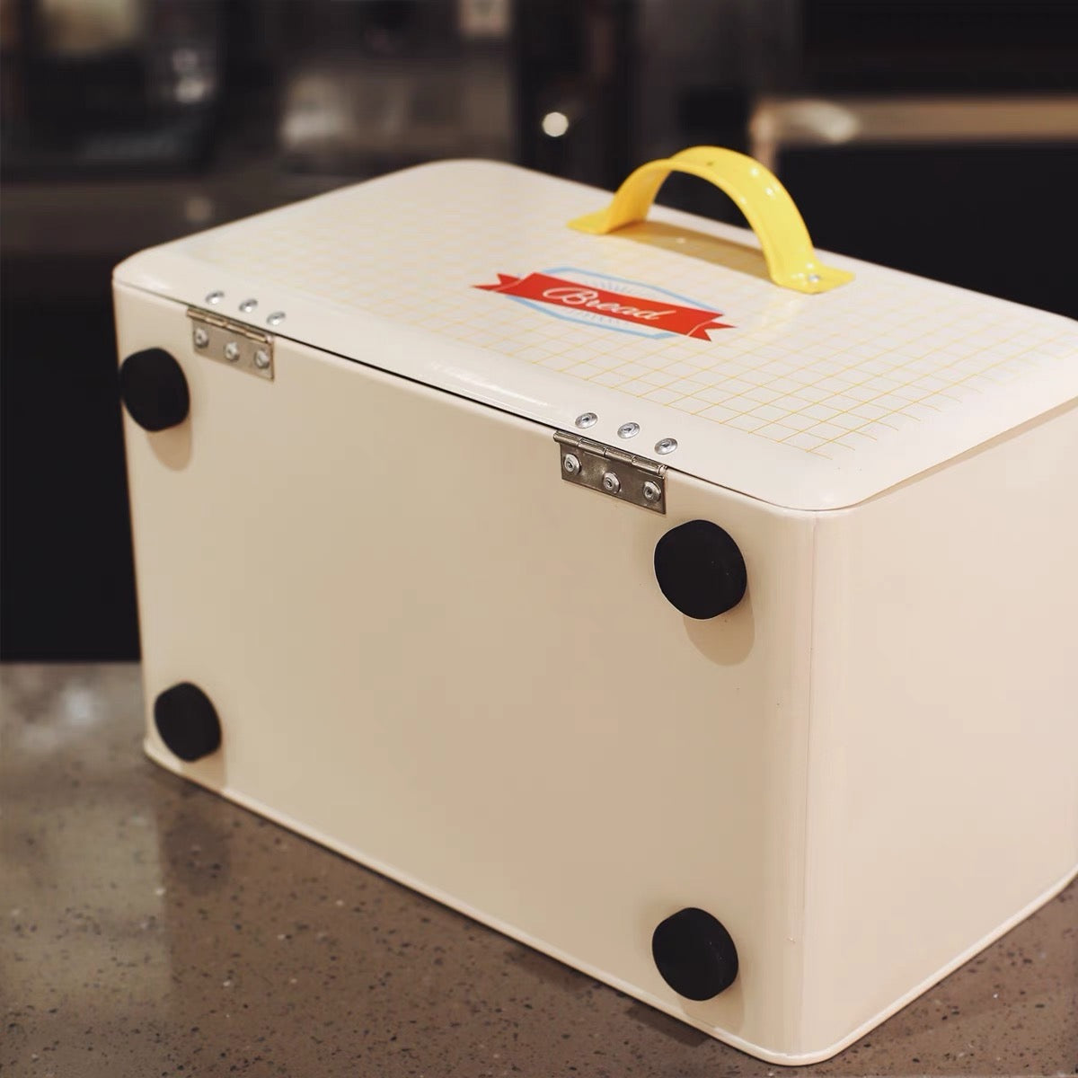 Large Capacity Metal Bread Box Storage Tin