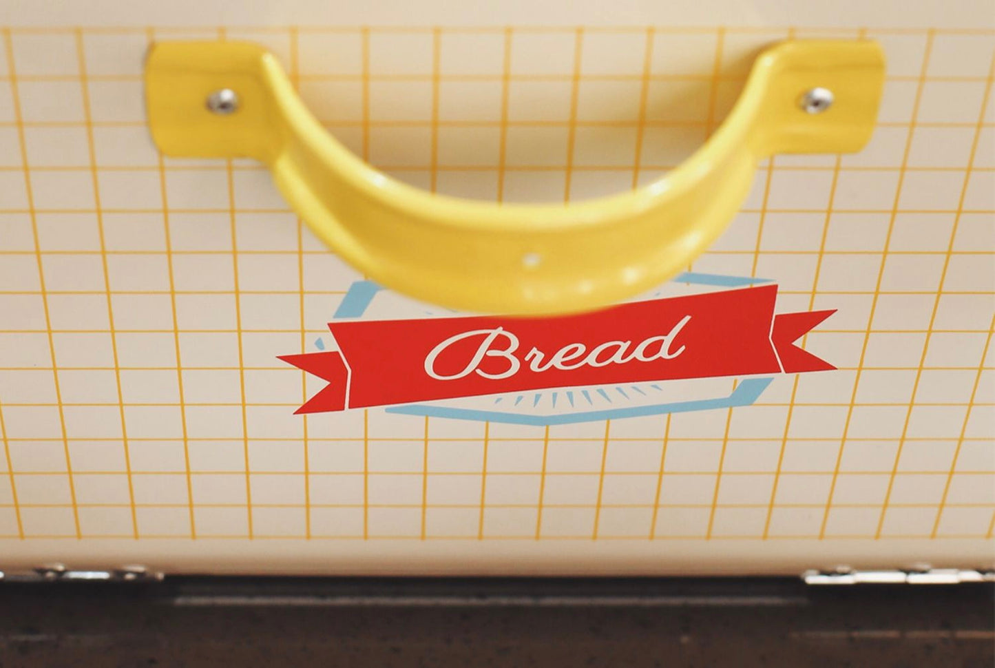 Large Capacity Metal Bread Box Storage Tin