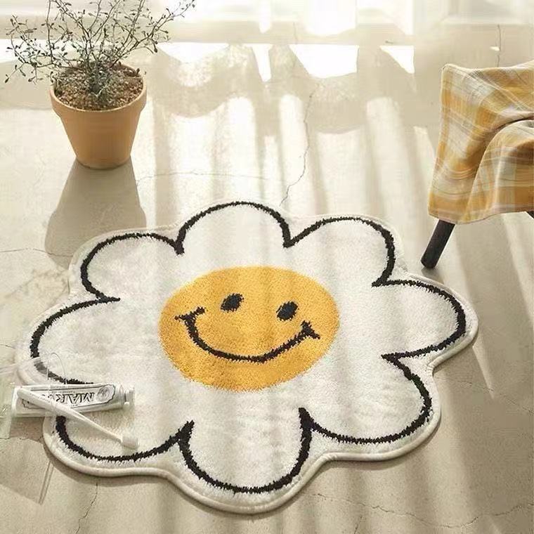 Smiley Flower Shaped Rug