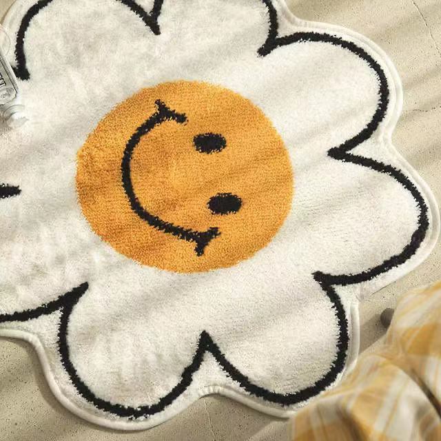 Smiley Flower Shaped Rug
